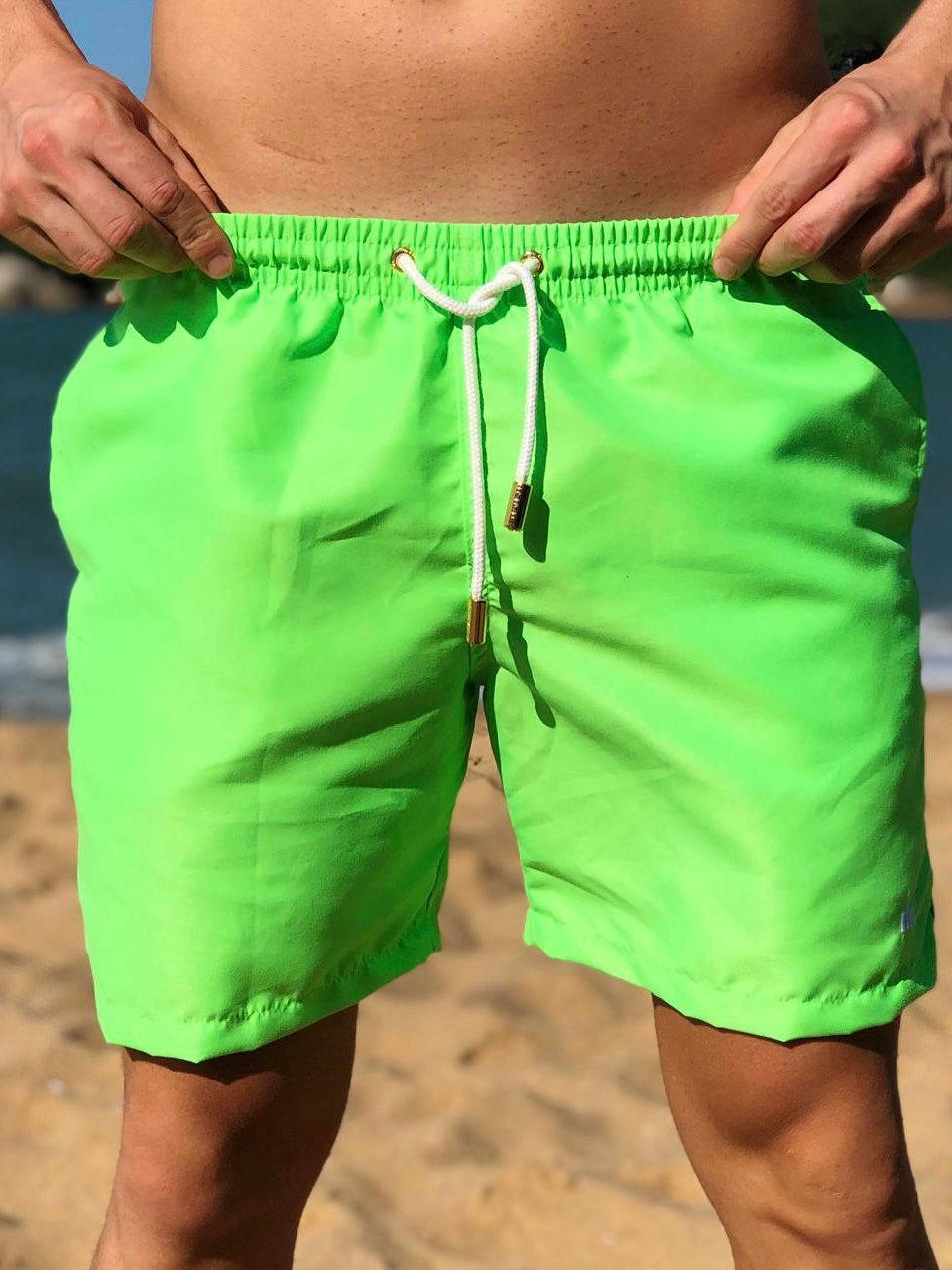 SHORTS CADARÇO VERDE NEON LISO - Imagem 2