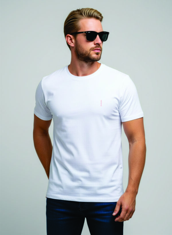 CAMISETA UNISSEX BÁSICA BRANCA