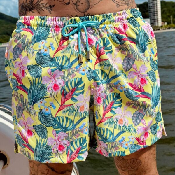 SHORT ELASTIC FLORAL FUNDO AMARELO