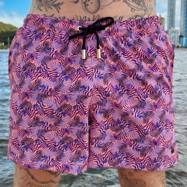 SHORT ELASTIC FOLHAS FUNDO LARANJA