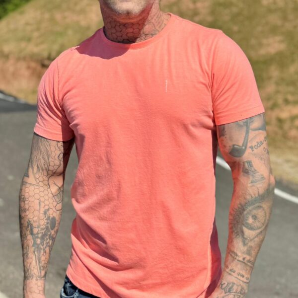 CAMISETA UNISSEX CORAL NEON