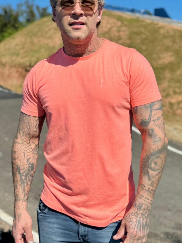 CAMISETA UNISSEX CORAL NEON