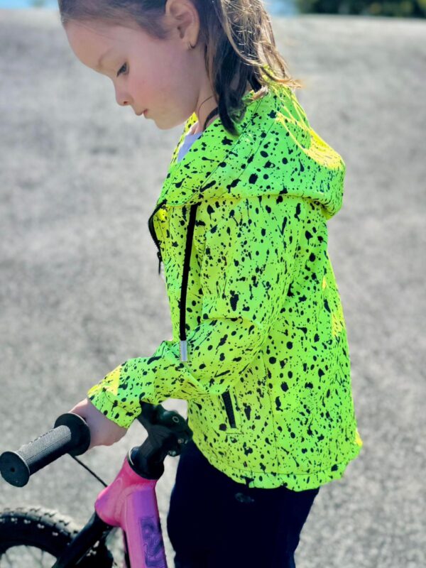 CORTA VENTO RESPINGOS NEON INFANTIL
