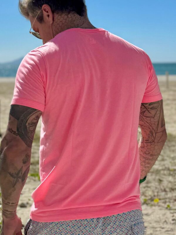 CAMISETA UNISSEX ROSA NEON - Imagem 2
