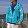 corta vento azul sport